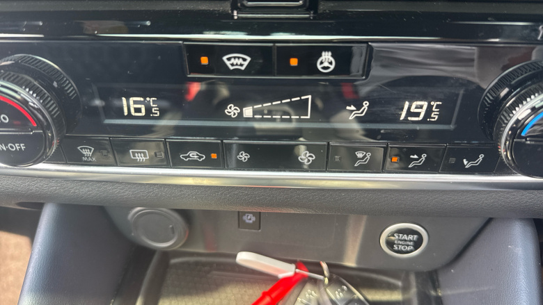 Nissan Qashqai 1.3 DiG-T MH 158 Tekna+ 5dr Xtronic Petrol Hatchback